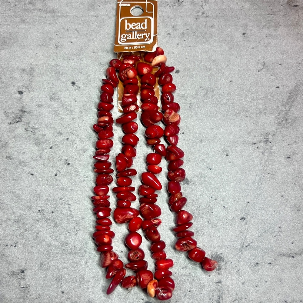 NWT Large Dyed Red Coral Chip Beads
